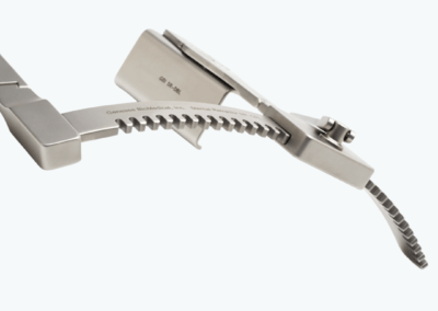 BMI 35 Adult Curved Sternal Retractor