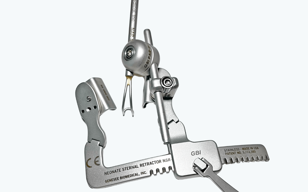 Neonatal Curved Sternal Retractor