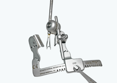 Neonatal Curved Sternal Retractor